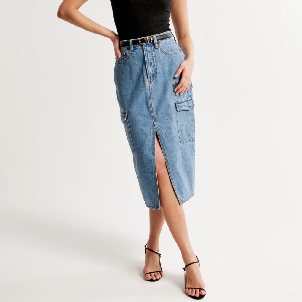 ABERCROMBIE & FITCH High Rise Denim Cargo Midi Skirt Medium Wash Size 2 26 New
